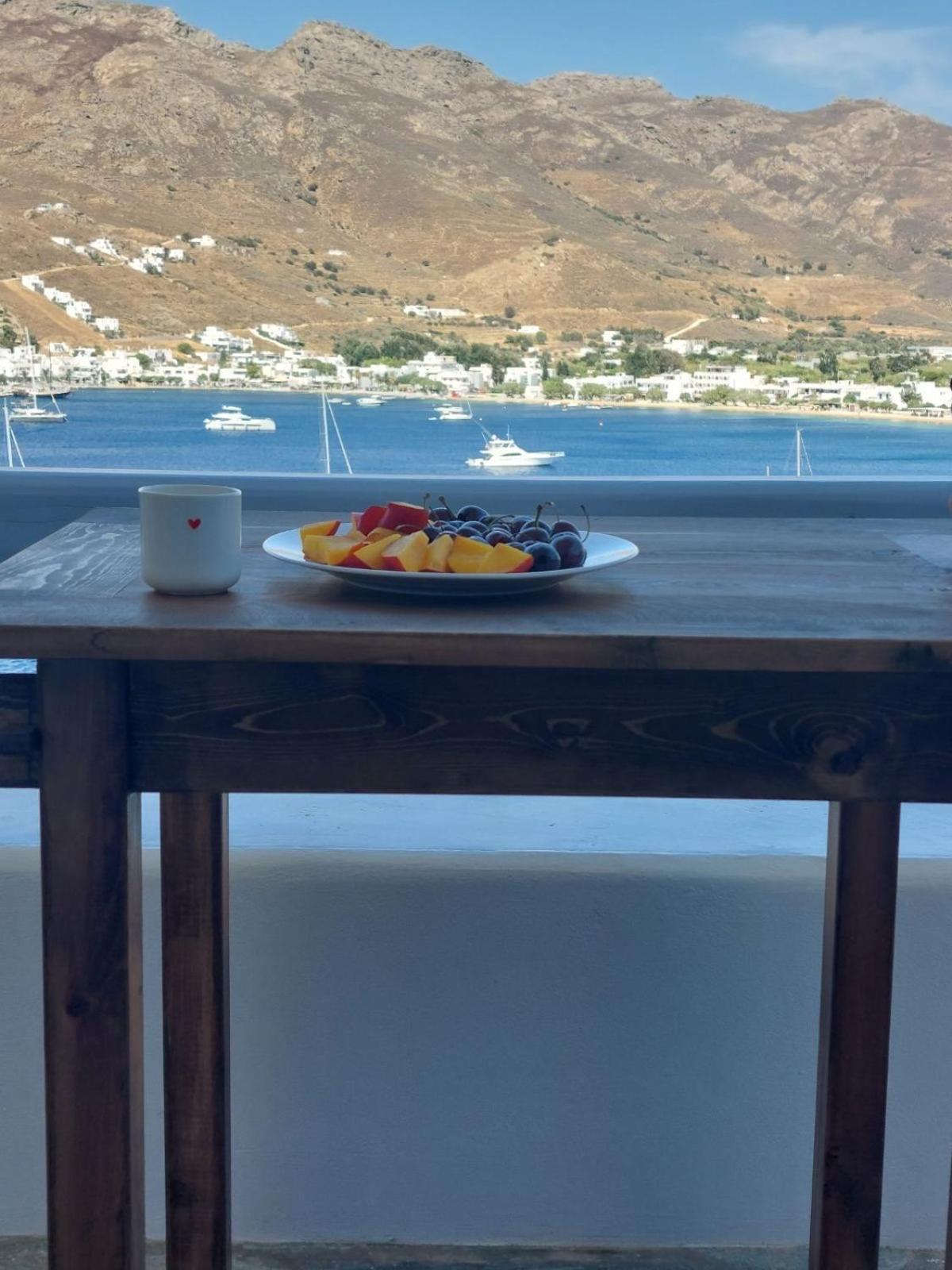 Amfitriti Serifos Livádi Kültér fotó